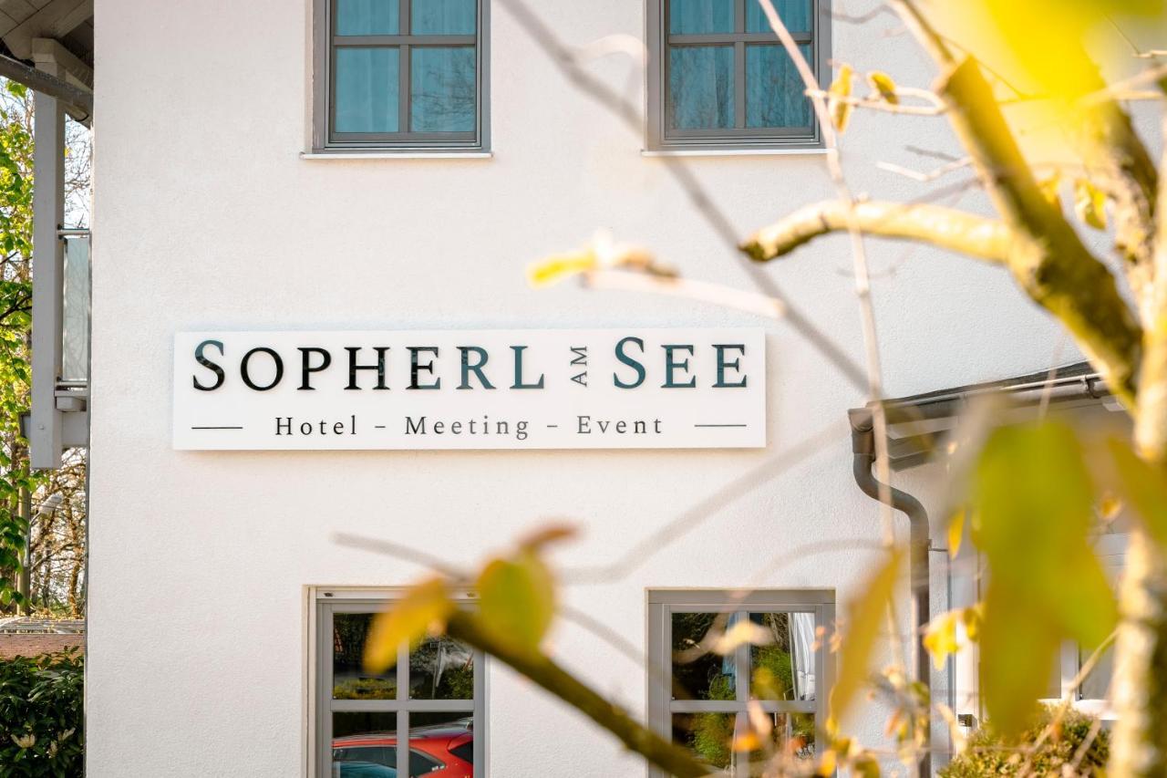 Sopherl Am See - Fruehstueck Auf Der Seeterrasse, Sehr Ruhig Und Wunderschoen Am See, 3 Minuten Nach Oberpfaffenhofen, Viele Radtouren, Restaurants & Cafes In Der Umgebung Wessling Exterior photo